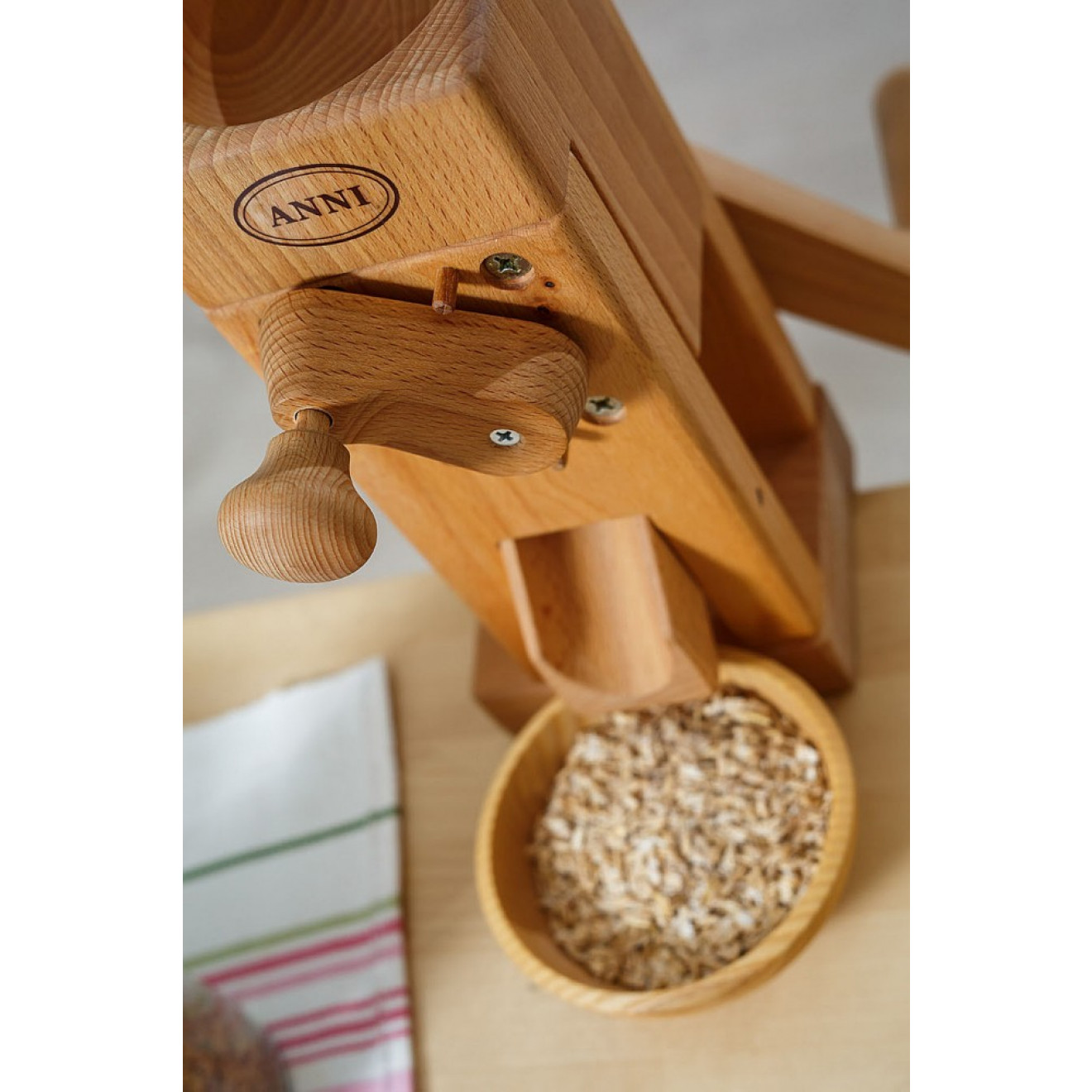 Anni Flaker with Steel Rollers