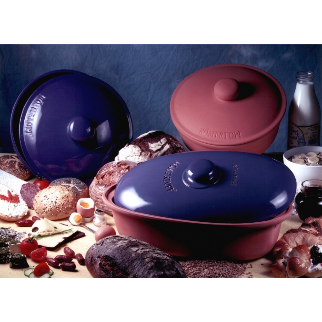 Clay Bread Crock Round, white