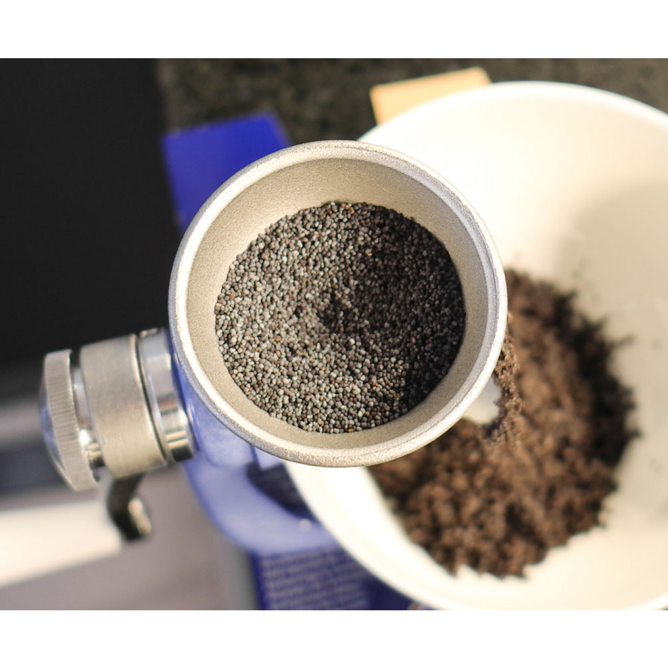 Manual Poppy Seed Mill Spice Grinder painted Beige