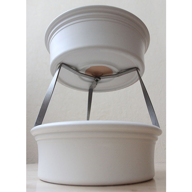 Stacking aid for Eschenfelder Wheatgrass Sieve