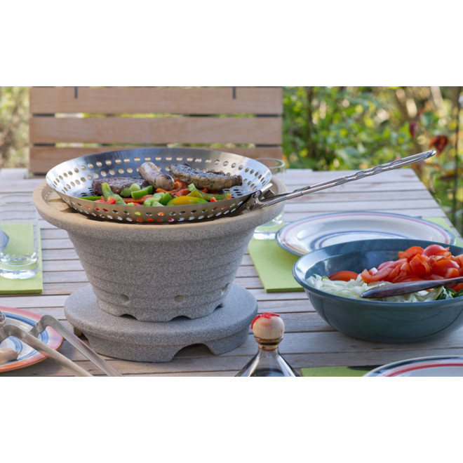 Grilling pan, stainless steel with fold-down handle